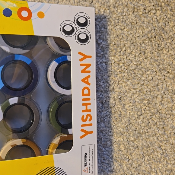 Magnetic Rings Fidget Spinner Finger Flexibility 12pk - Picture 3 of 4